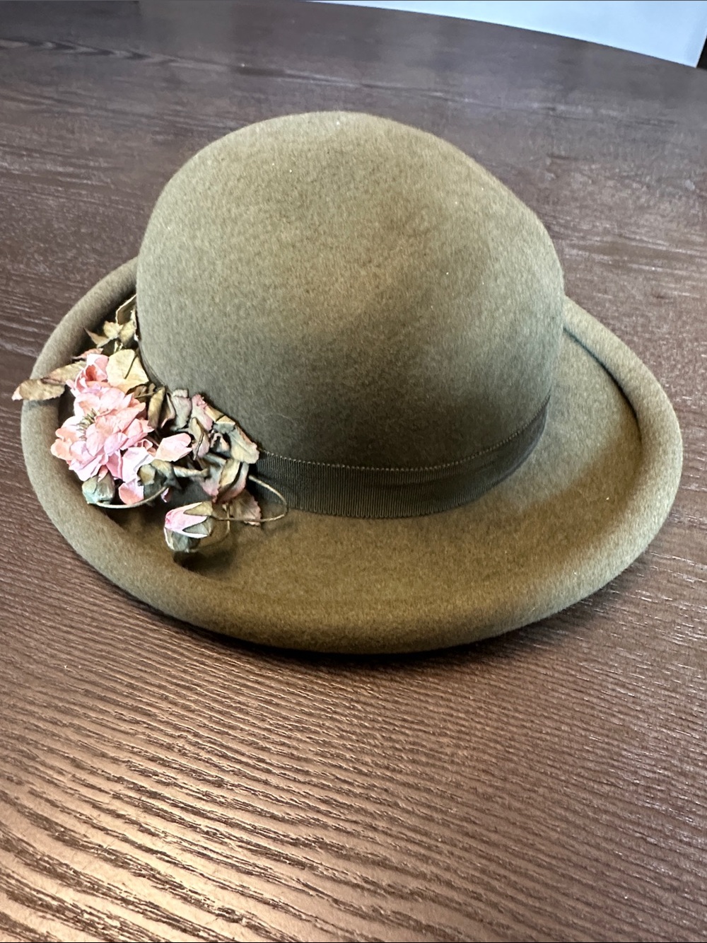 Vintage Toucan Wool Felt Hat – Olive Green Floral Cloche